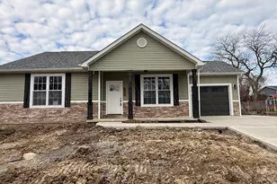 7456 Wilson Pl, Merrillville, IN 46410 - Photo 1