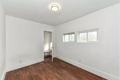 247 Hendricks Place, Indianapolis, IN 46201 - Photo 14