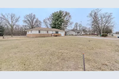 2615 E 100 S, Knox, IN 46534 - Photo 2