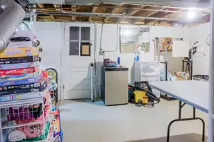 141 N Dwiggins St, Griffith, IN 46319 - Photo 20