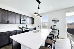 10351 Privet Dr, Crown Point, IN 46307 - Photo 8