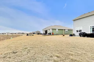 10351 Privet Dr, Crown Point, IN 46307 - Photo 40