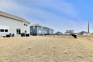 10351 Privet Dr, Crown Point, IN 46307 - Photo 38