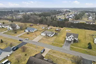 11847 Salyer Dr, Wheatfield, IN 46392 - Photo 28