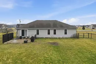 11847 Salyer Dr, Wheatfield, IN 46392 - Photo 6