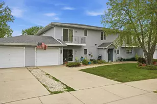 2308 Barbara Jean Dr, Schererville, IN 46375 - Photo 4