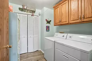 2308 Barbara Jean Dr, Schererville, IN 46375 - Photo 14