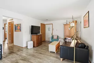 2308 Barbara Jean Dr, Schererville, IN 46375 - Photo 4