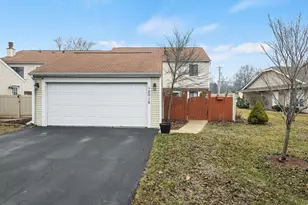 2016 Laura Ln, Chesterton, IN 46304 - Photo 1