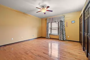 2290 Clearwater St, Portage, IN 46368 - Photo 12