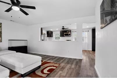 2539 Martha, Highland, IN 46322 - Photo 2