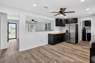 2539 Martha, Highland, IN 46322 - Photo 6