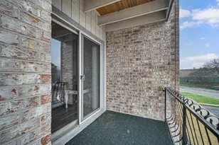 245 W Joliet St, Schererville, IN 46375 - Photo 4