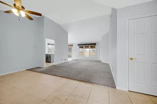 1517 Rosewood Ln, Schererville, IN 46375 - Photo 4