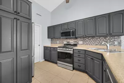 1517 Rosewood Lane, Schererville, IN 46375 - Photo 12