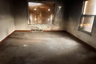 302 Lincoln St, Gary, IN 46402 - Photo 4