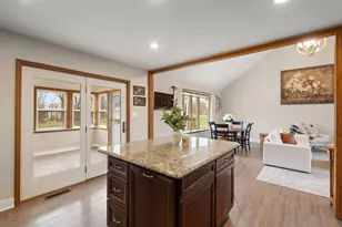 411 Forest View Dr, Valparaiso, IN 46385 - Photo 20