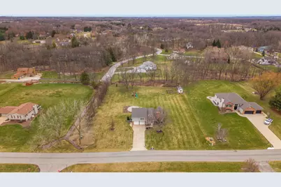 411 Forest View Drive, Valparaiso, IN 46385 - Photo 48