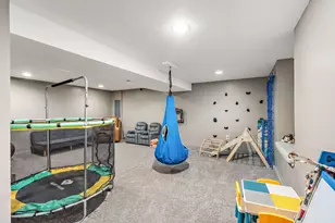 411 Forest View Dr, Valparaiso, IN 46385 - Photo 36