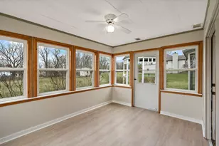 411 Forest View Dr, Valparaiso, IN 46385 - Photo 24