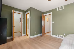 411 Forest View Dr, Valparaiso, IN 46385 - Photo 26