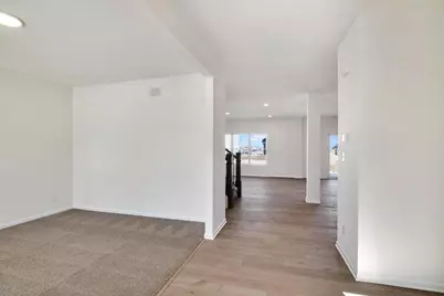 524 E 130th Place, Crown Point, IN 46307 - Photo 4