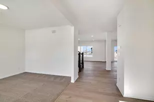 524 E 130th Pl, Crown Point, IN 46307 - Photo 4