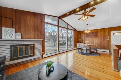 8234 Hickory Avenue, Gary, IN 46403 - Photo 6