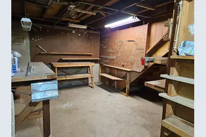 8234 Hickory Avenue, Gary, IN 46403 - Photo 24