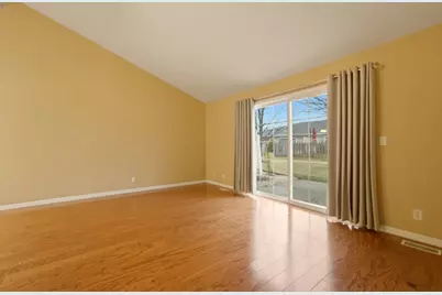 411 Pine Ridge Circle, Lowell, IN 46356 - Photo 8