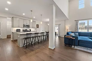 3854 Wild Grove Wy, Valparaiso, IN 46385 - Photo 4