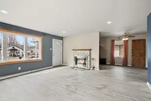 1741 Cleveland St, Gary, IN 46404 - Photo 4