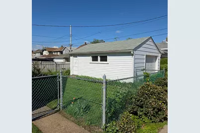 1949 Lake Avenue, Whiting, IN 46394 - Photo 4