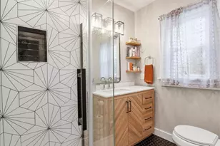 607 Oak St, Valparaiso, IN 46383 - Photo 16