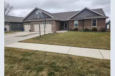 702 19th Street SE, Demotte, IN 46310 - Photo 1