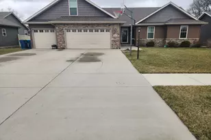 702 19th St SE, Demotte, IN 46310 - Photo 22