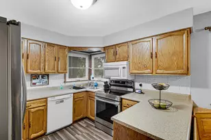 138 N Rd, Schererville, IN 46375 - Photo 2