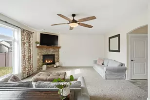 12826 Massachusetts St, Crown Point, IN 46307 - Photo 16