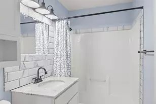 619 W North St, Crown Point, IN 46307 - Photo 14