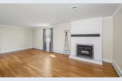 619 W North Street, Crown Point, IN 46307 - Photo 4