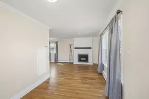 619 W North St, Crown Point, IN 46307 - Photo 6