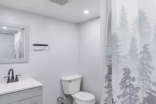 619 W North St, Crown Point, IN 46307 - Photo 20