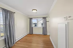 619 W North St, Crown Point, IN 46307 - Photo 8