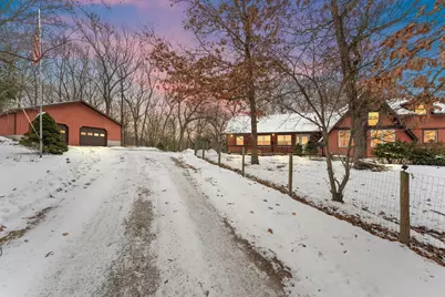 385 W 900 N, Wheatfield, IN 46392 - Photo 2