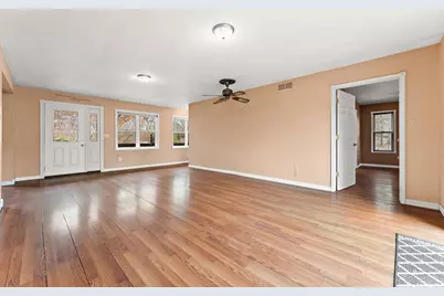 385 W 900 N, Wheatfield, IN 46392 - Photo 26