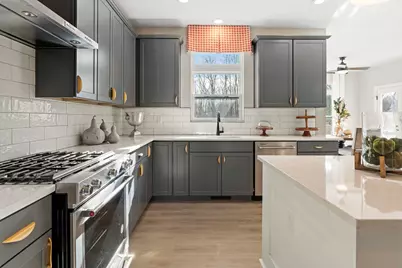 10534 California Street, Crown Point, IN 46307 - Photo 8