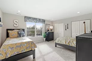 10534 California St, Crown Point, IN 46307 - Photo 16