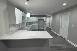 3428 Delaware St, Gary, IN 46409 - Photo 4