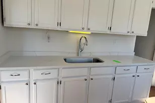 3036 Coral Dr, Hobart, IN 46342 - Photo 8