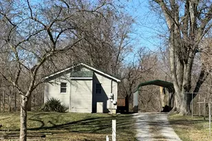 6742 Ramsey Rd, Hebron, IN 46341 - Photo 8